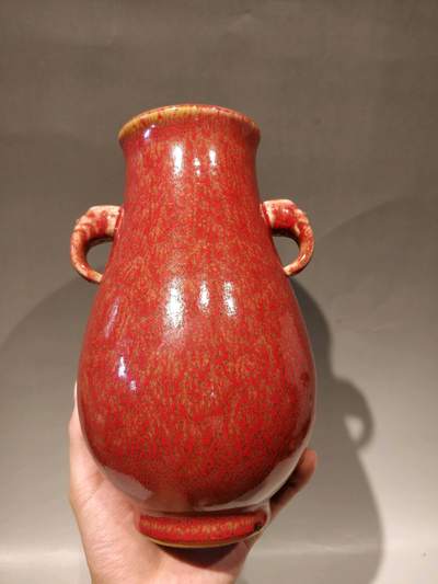 七十年代祭红釉美人醉象耳尊,多多专属链接.