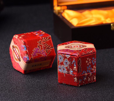 安宫牛黄丸两粒装精美包装实木配盒n功效