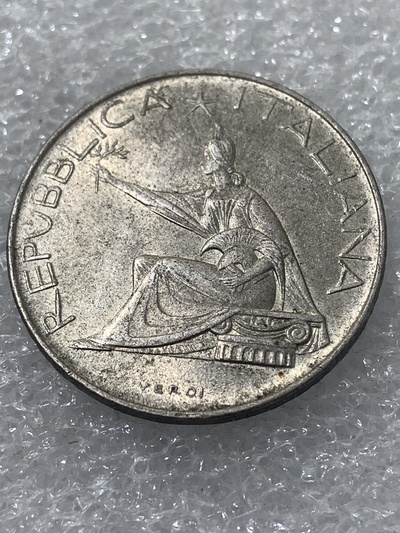 意大利500里拉女神银币,马车版,重11g,原味非