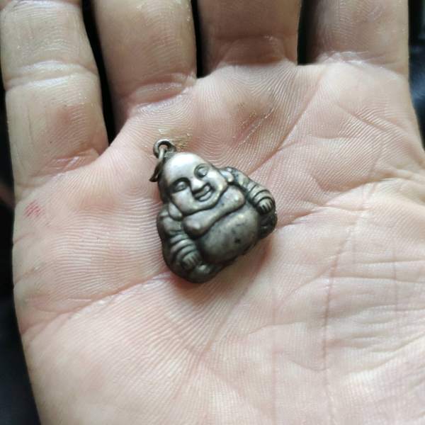 清末民国时期小银佛一枚品相完整做工精细新店放