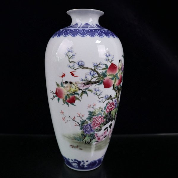 青花加彩九子攀桃图纹花瓶一对高27宽14