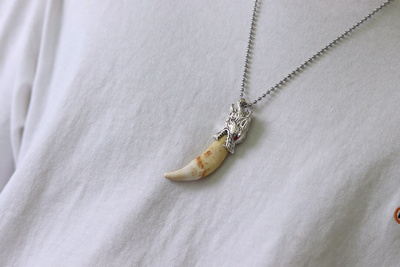 西伯利亚狼牙纯银镶嵌血纹清晰别拿假货比价