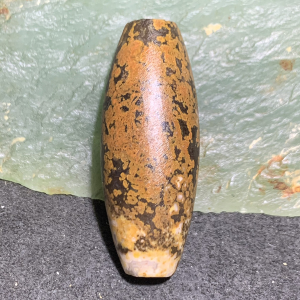 精美天然罕见鱼籽纹九眼页岩亚光天珠一颗!点击头像