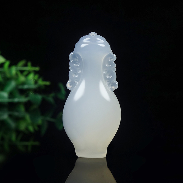 巴西冰种白玛瑙饱满玉瓶吊坠平平安安23