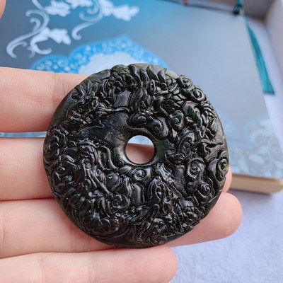 清仓放漏123墨绿玉九龙护主玉价格及鉴定真假-私藏天下