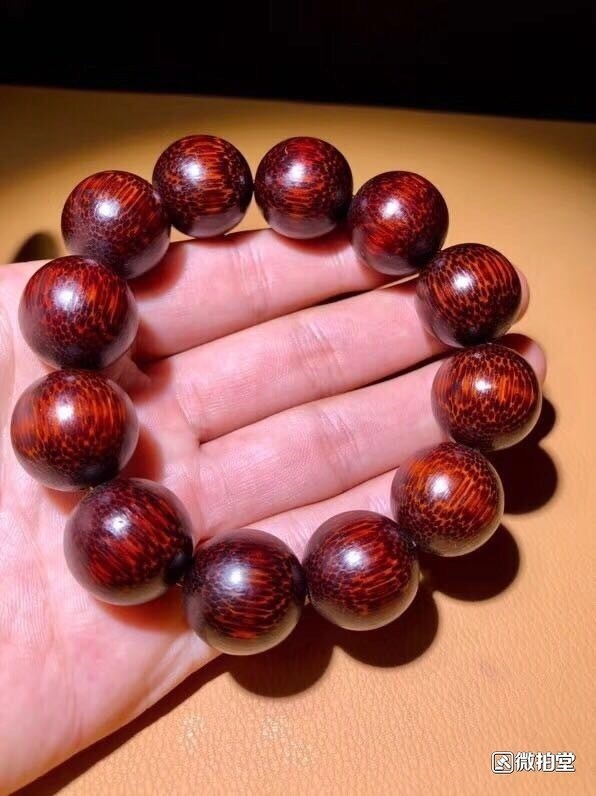 老料披毛犀手串老料披毛犀手串厚德载物无欲则刚