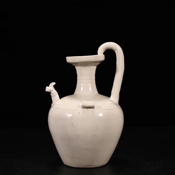 邢窑白瓷盈款鸡首壶尺寸2011