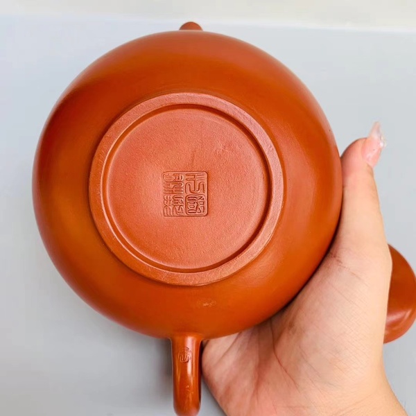 宜兴紫砂原矿朱泥王国望制泥绘紫砂壶n尺寸