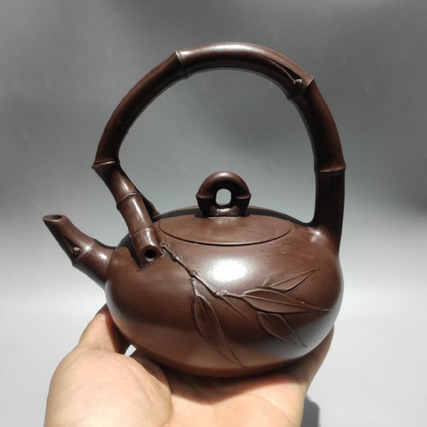 宜兴紫砂壶高建芳制老紫泥竹节提梁壶容量3