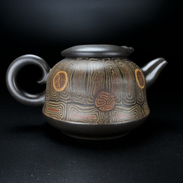 宜兴紫砂壶吕晓晨制绞泥紫砂壶泥料绞