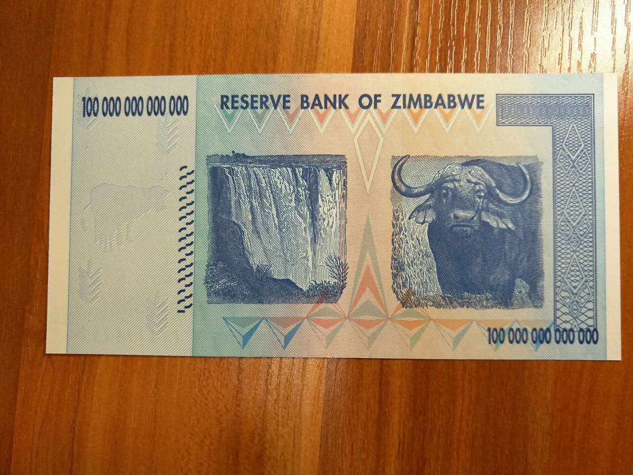 津巴韦布币100亿图片图片
