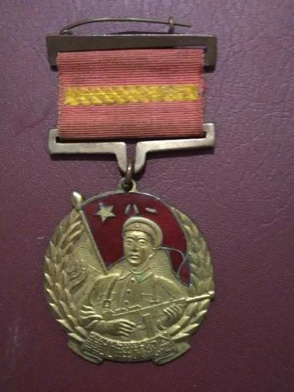 三大战役解放纪念章