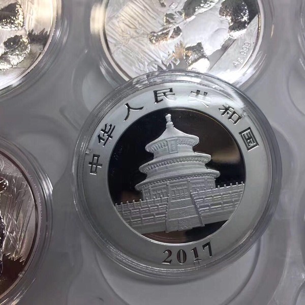 熊猫银币30克1版1真假_图片_价格_评级-熊猫金银币-爱藏网