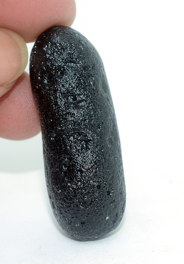 精品微孔墨164g玻璃陨石原石货号a008