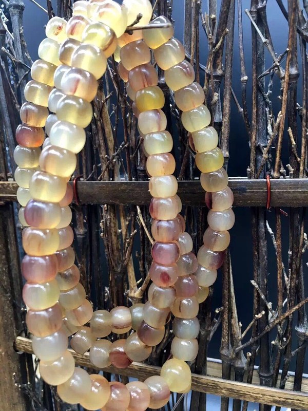 名称羚羊角桶珠满血丝描述羚羊角7949