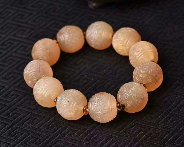 20mm左右羚羊角雕刻回纹珠手串羚羊角可以散热镇