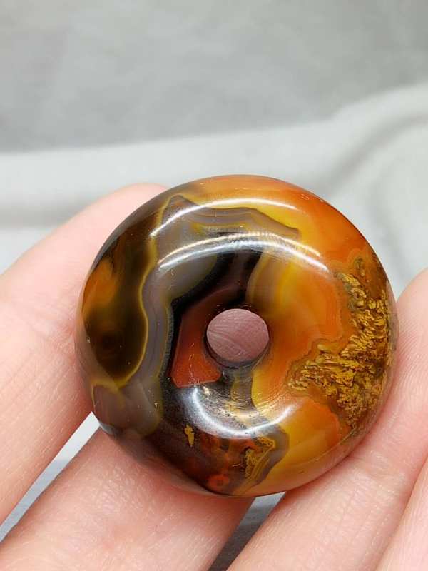 战国红精品平安扣品相如图润度很好无裂难免个别一