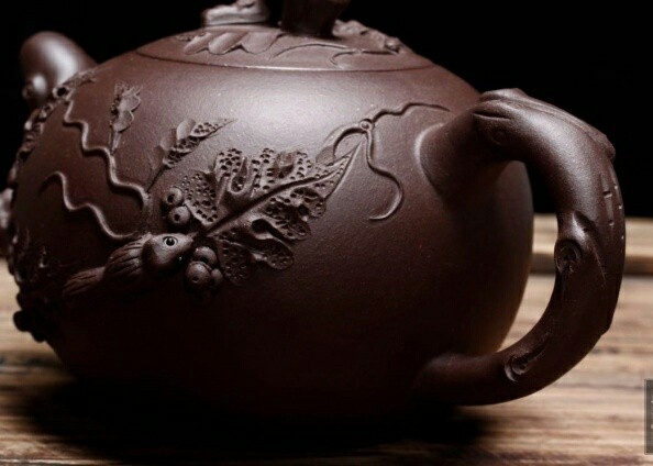 名称松鼠葡萄作者王兆春国真假_图片_价格_评级-陶瓷紫砂-爱藏网