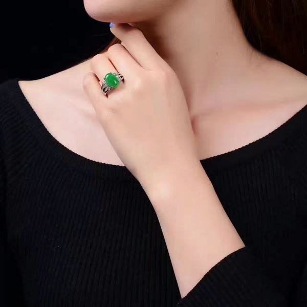 翡翠帝王绿18k金镶工艺豪华戴妃款戒指水头足满