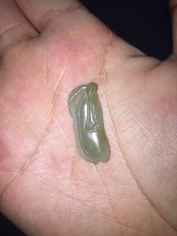 和田玉小豆角挂件长26宽6厚5mm