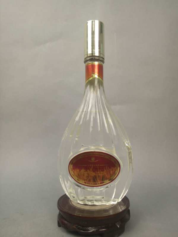 品名恒酒年份1997年度数48度香型浓香