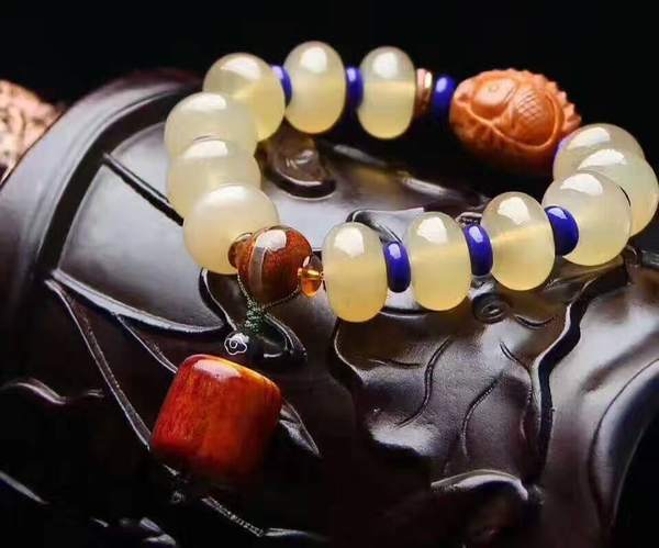 正宗纯天然西藏羚羊角盘珠单圈手串冰透黄料约16