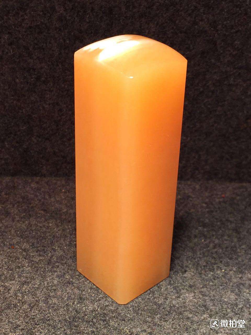 纹理精美的上品印尼金冻石石料素