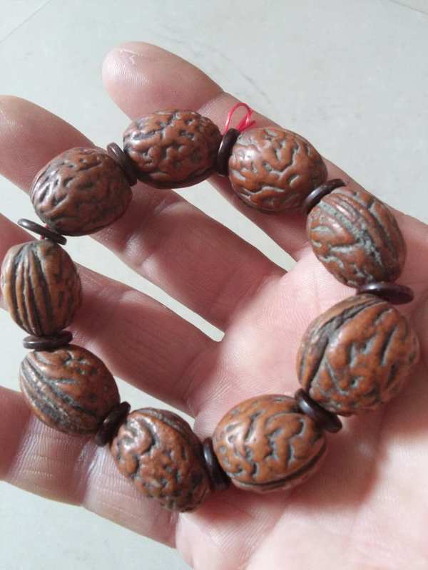 野生桃核手串品相如图桃核手串有招财辟邪之意手