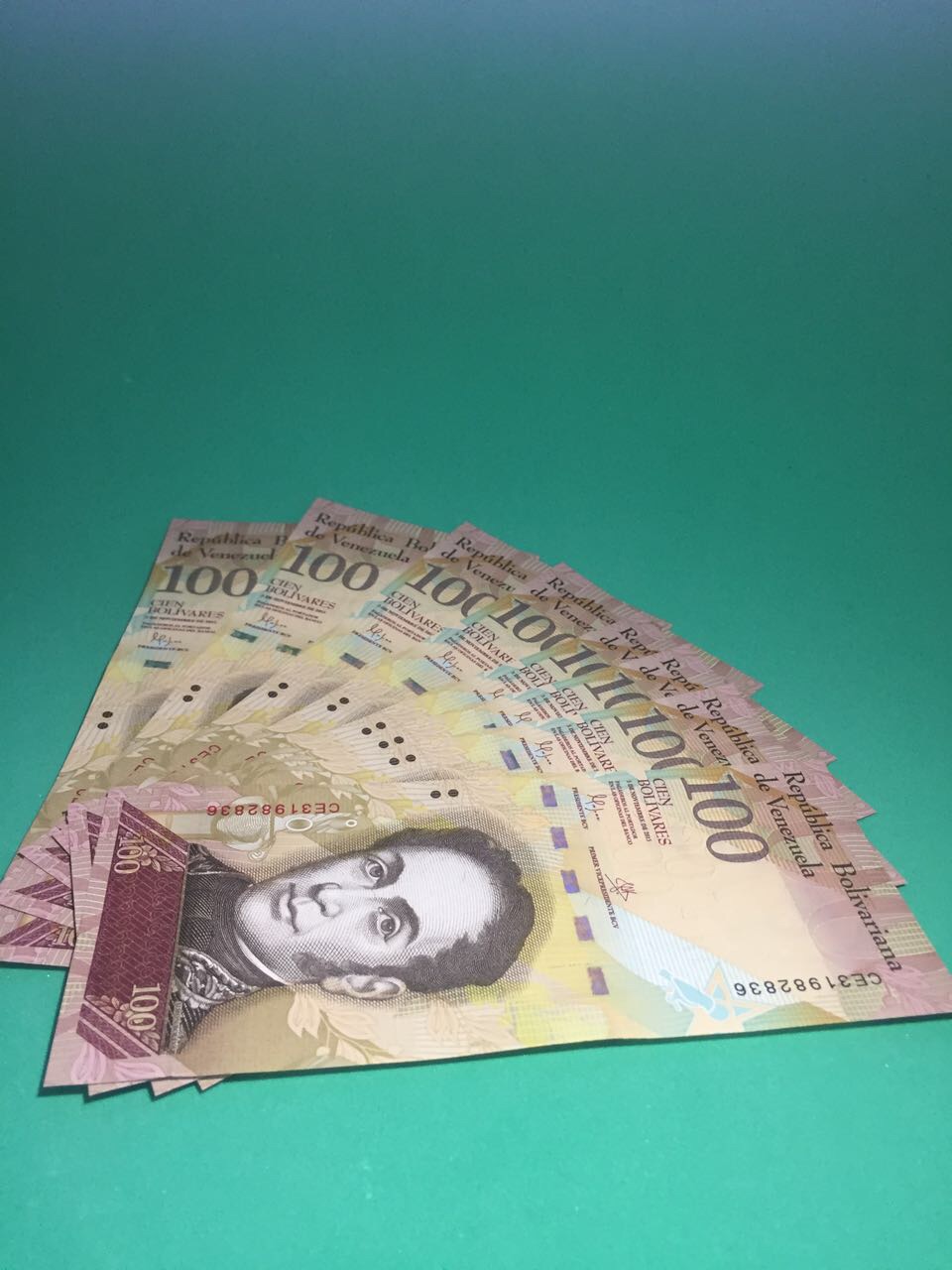 委内瑞拉货币委内瑞拉原货币名称为玻利瓦尔2