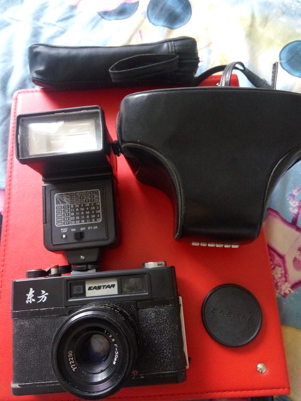 东方牌老相机功能正常带闪光灯牛皮外套品相如