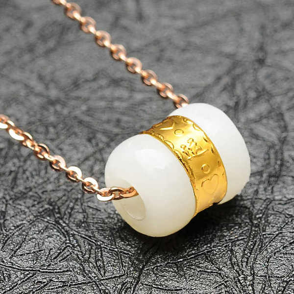 和田玉转运珠吊坠镶金