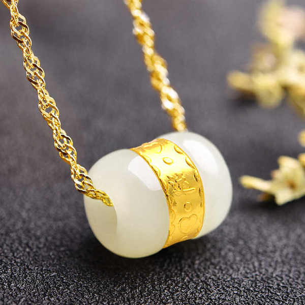 和田玉转运珠吊坠镶金