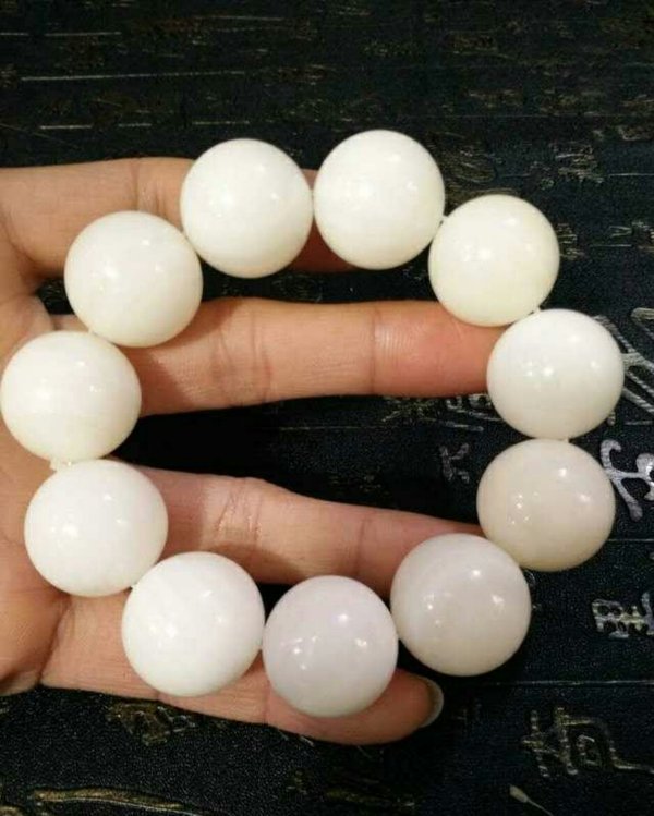 新品玉化砗磲手串尺寸20mm手串非常美丽戴