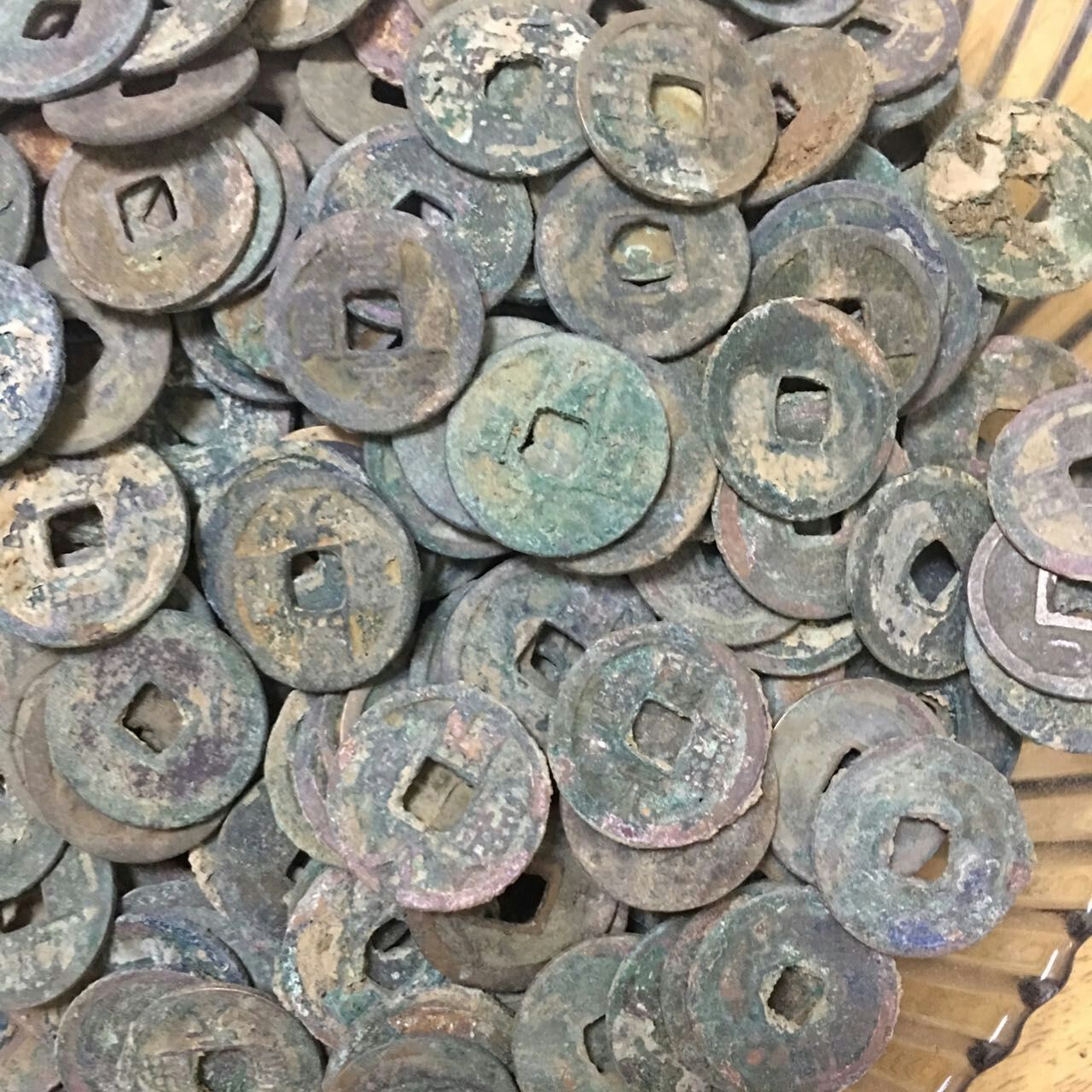 出土宋代古钱币开元通宝100枚