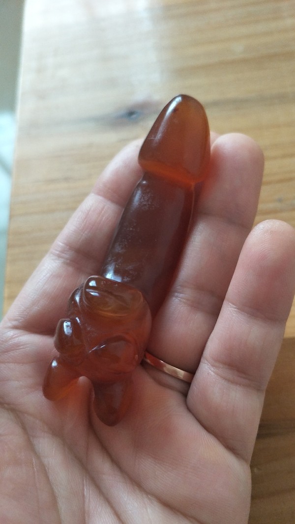 纯天然巴西玛瑙一柱冲天手把件摆件品相如图