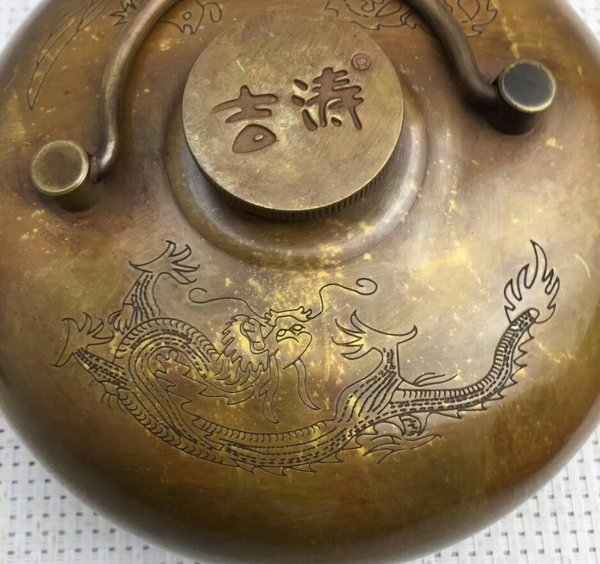 收来的黄铜暖手壶端庄大气做工精湛包浆浓厚造
