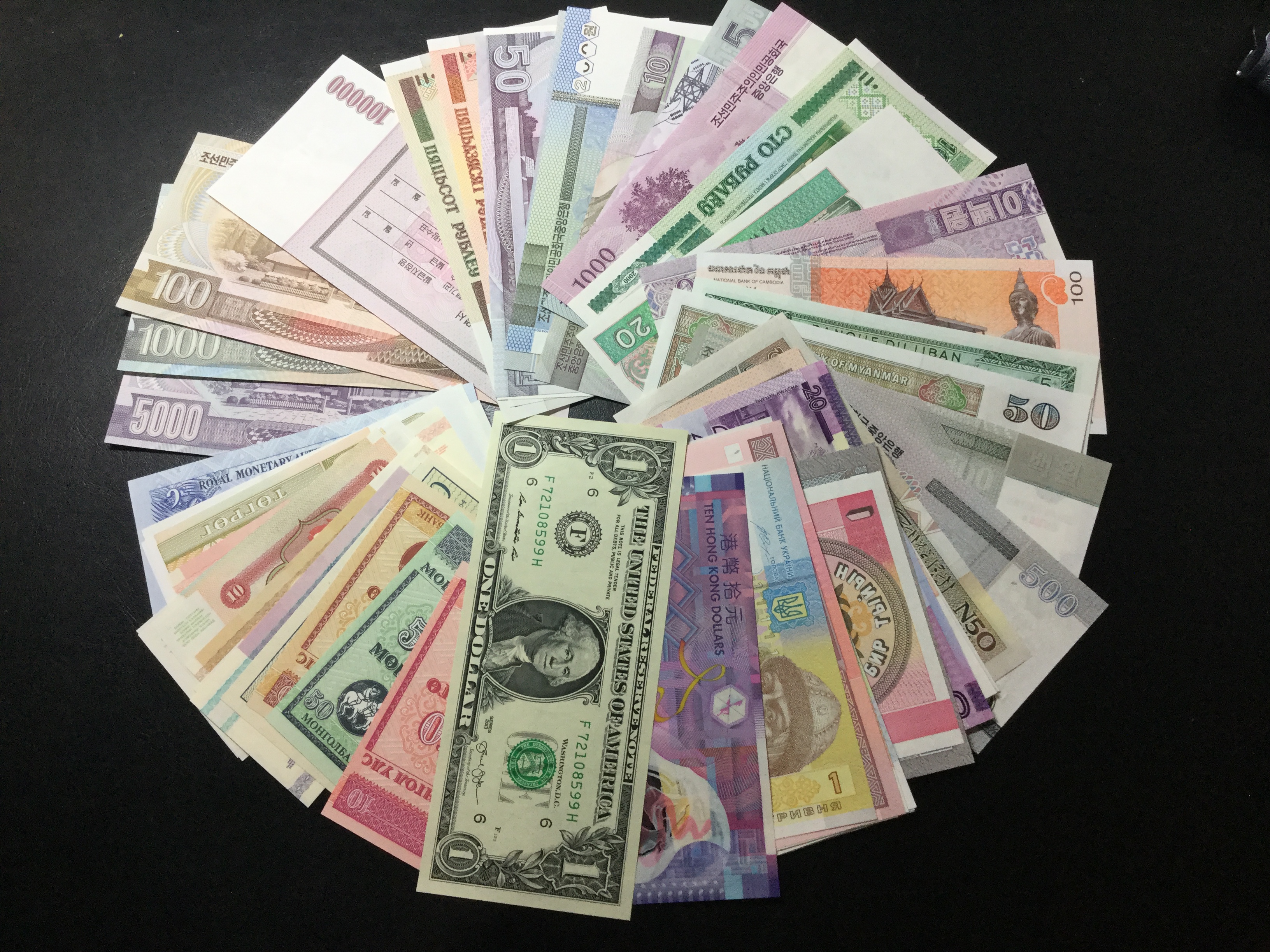 爱藏网 爱藏拍卖 外国钱币 0 分享到: 外币52张22个国家,刀拆全新