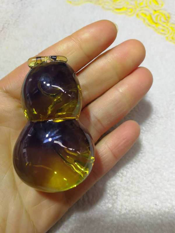 二代波罗的海蓝珀葫芦吊坠送精美礼盒挂绳