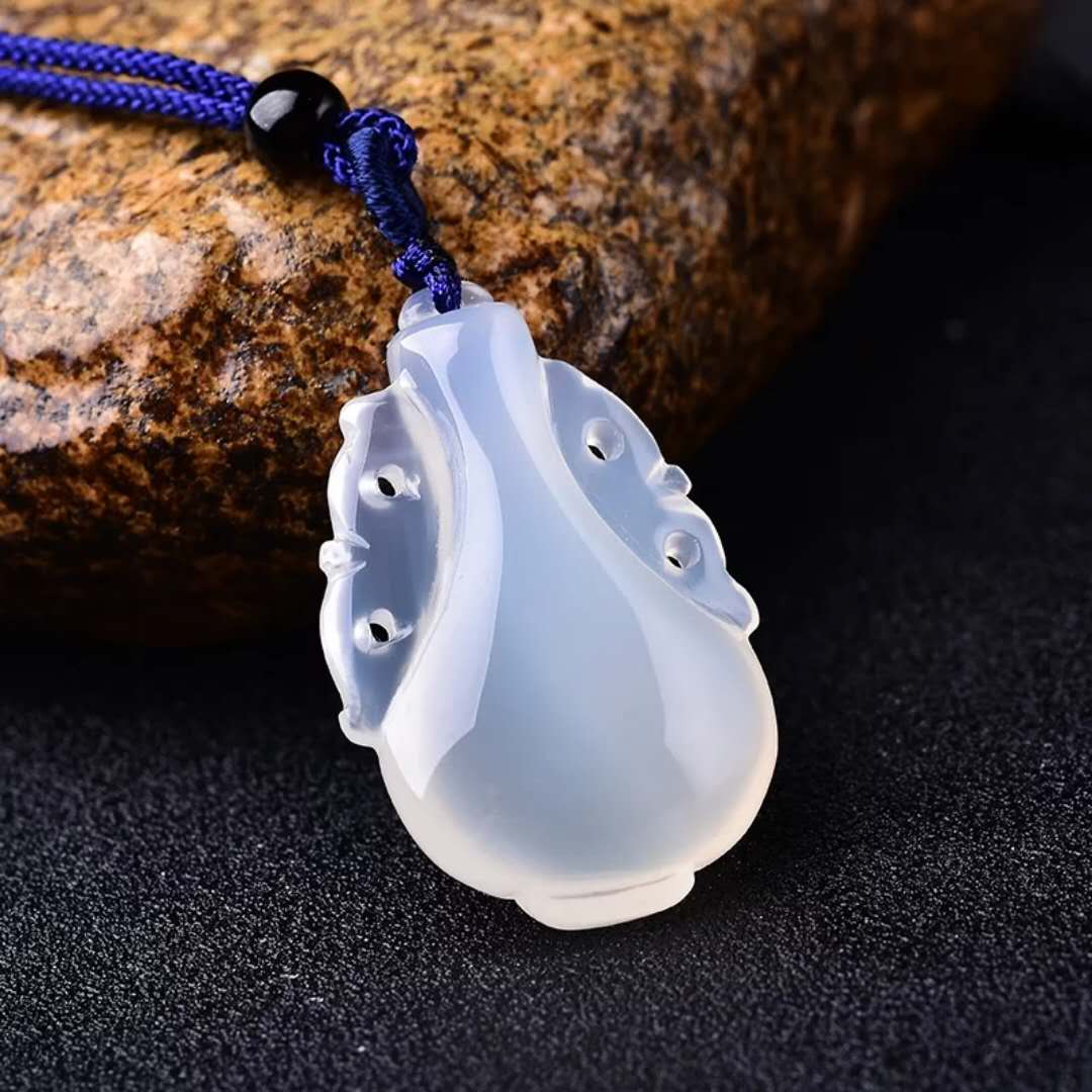 天然a货冰种白玉髓项坠 随机赠