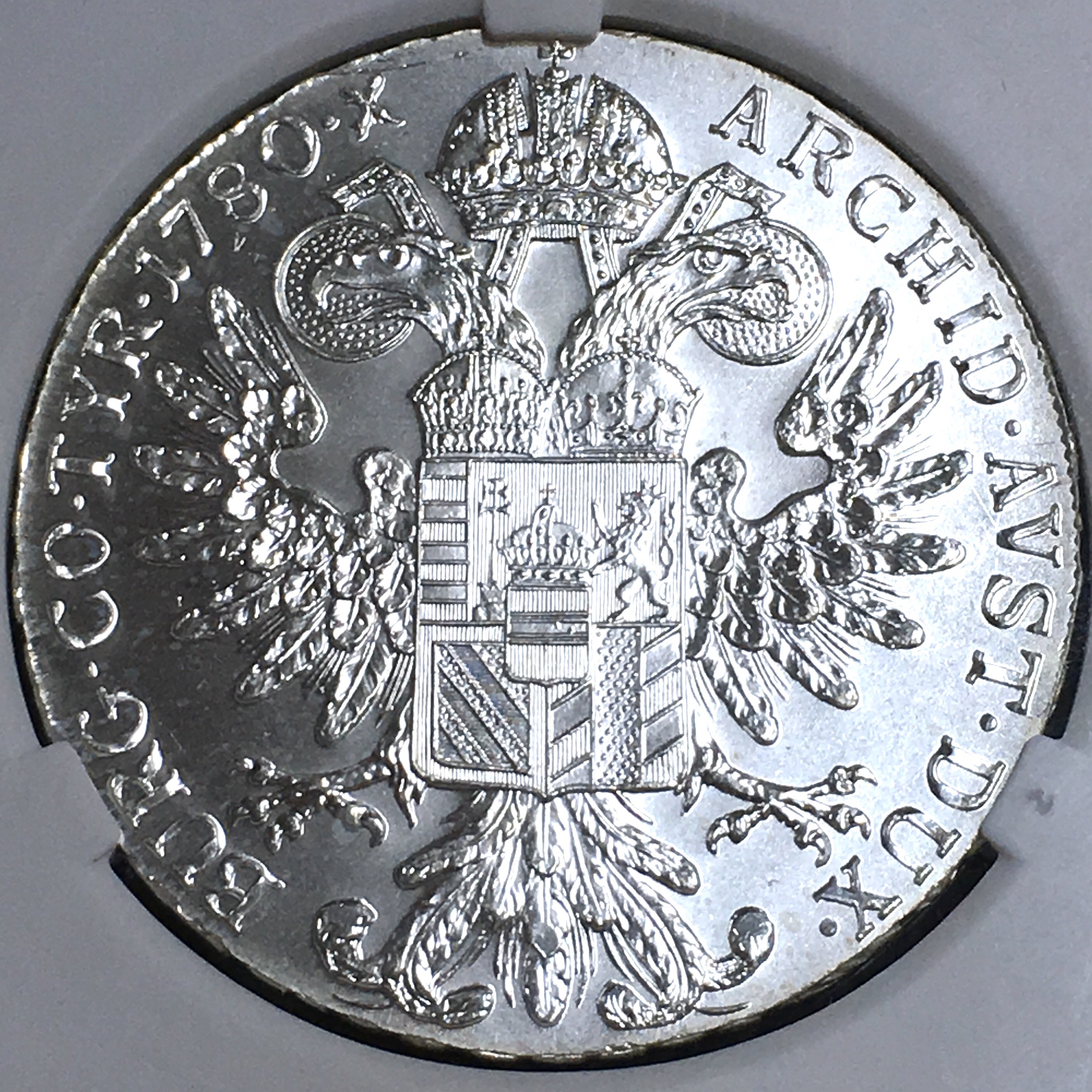 顶级极美品奥匈帝国大奶妈银币