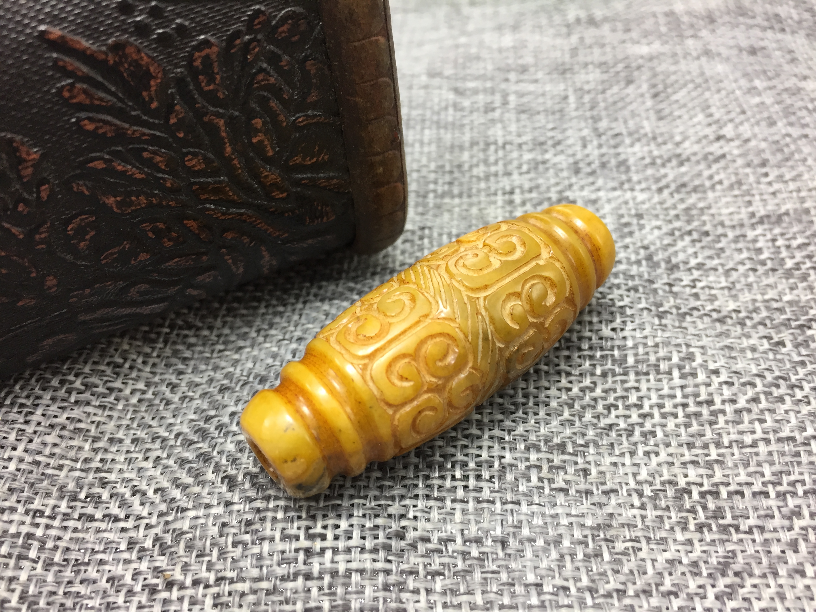 乡下收来的勾云纹天珠挂件古玉