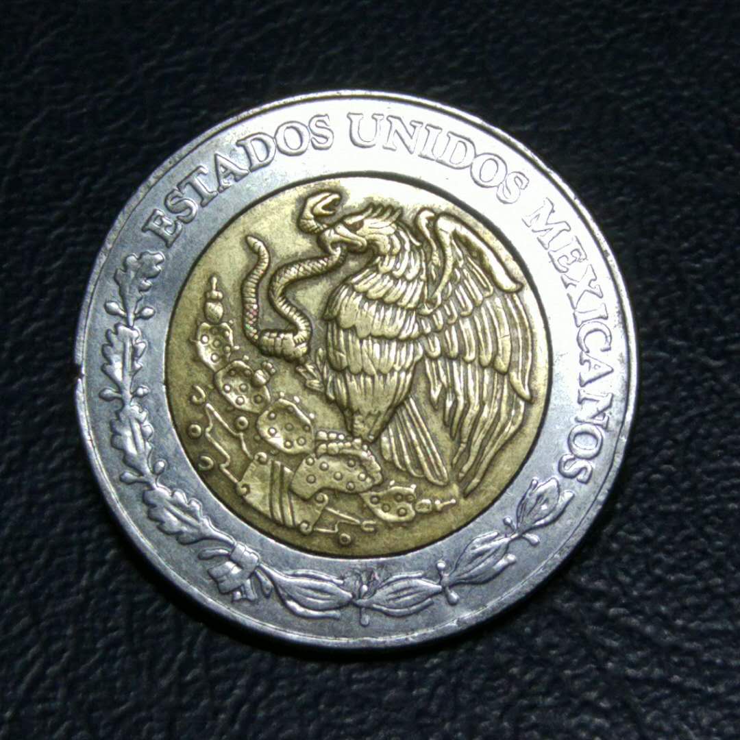 爱藏拍卖 外国钱币 0 分享到: 0元起拍,墨西哥双色双金属5元硬币