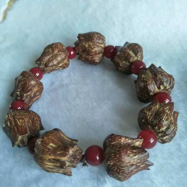 精品滴血莲花菩提手串颗颗精选干货越盘越红