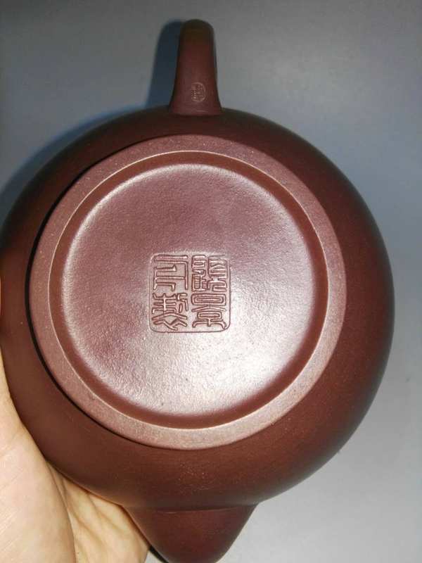 早期紫砂壶一把汉云壶底款顾景舟此壶采用宜兴原