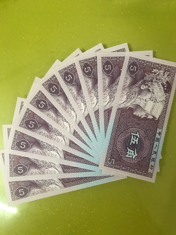 满堂红是8005荧光中最标准最匀称最理想最漂