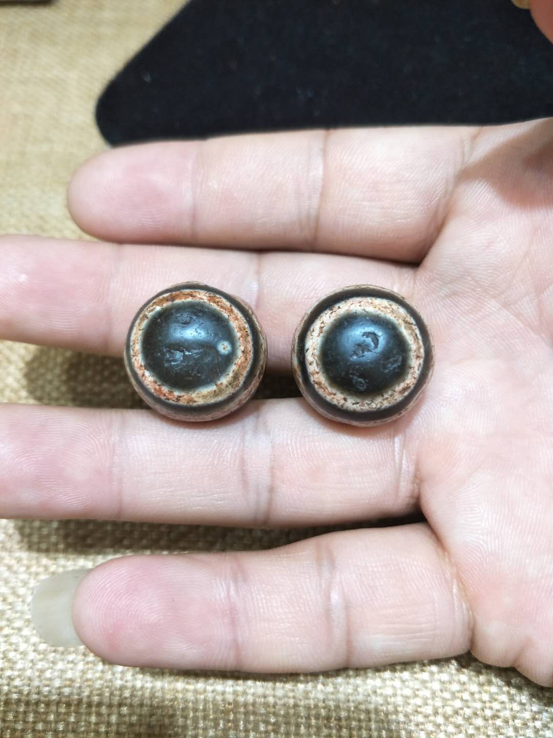 藏,老物件玛瑙线珠,一对珠子