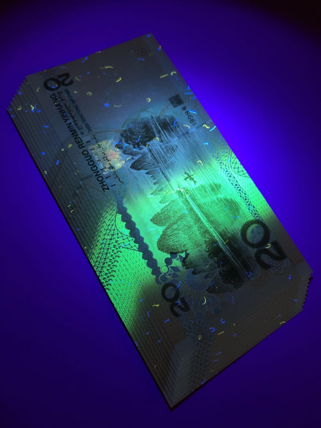 【漂亮荧光丝9920刀拆标十】