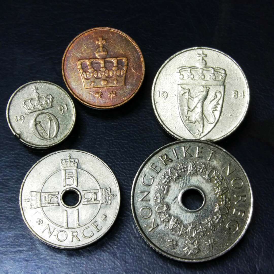 0元起拍,稀少挪威硬币一套五枚含高值五真假