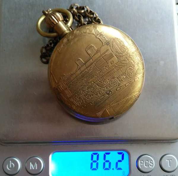 欧米茄经典黄铜火车头机械单开怀表尺寸细节如图工