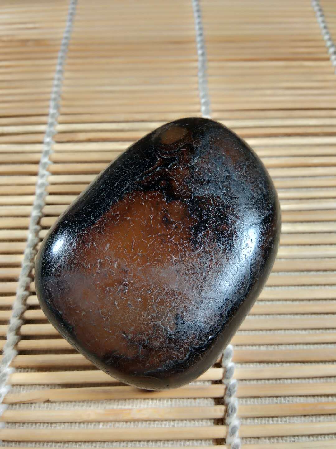 精品乌鸦皮玛瑙原石山有玉而
